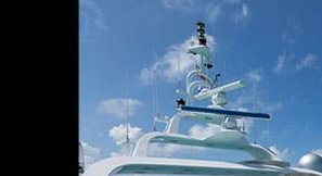 En båtinredning och omklädda båtdynor av högkvalitativt marintextil på en yacht. 